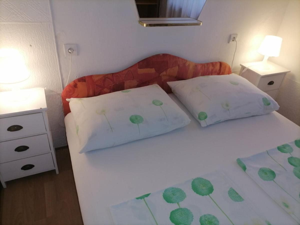 Rooms Mara Скрадин Экстерьер фото