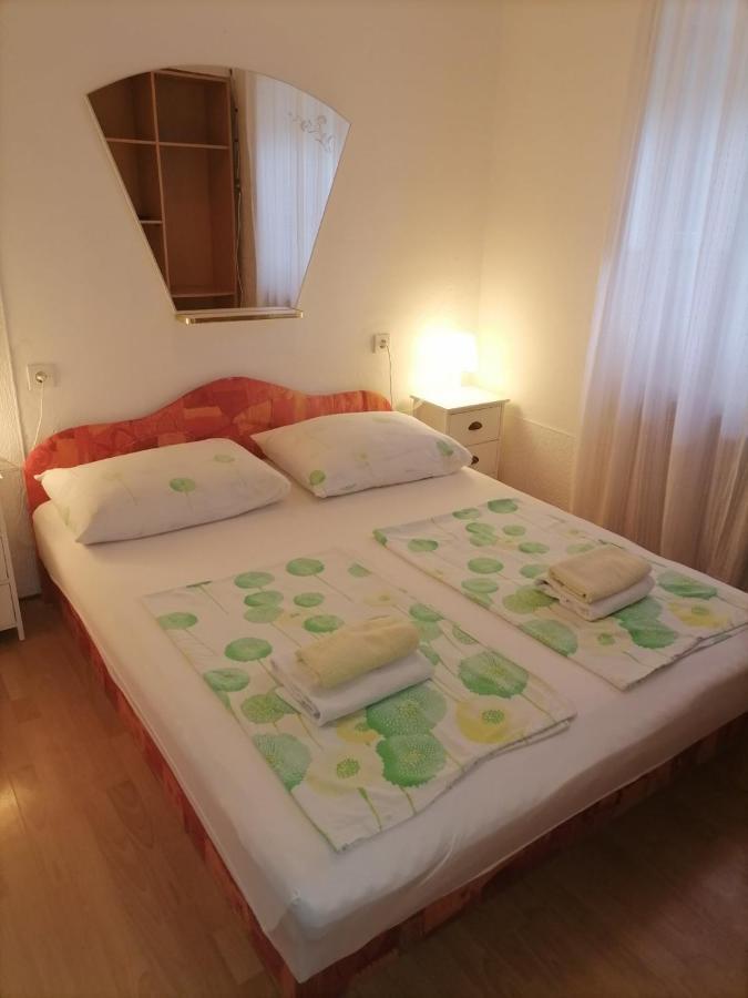 Rooms Mara Скрадин Экстерьер фото