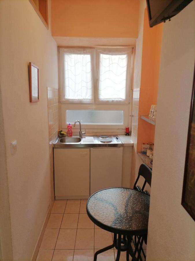 Rooms Mara Скрадин Экстерьер фото