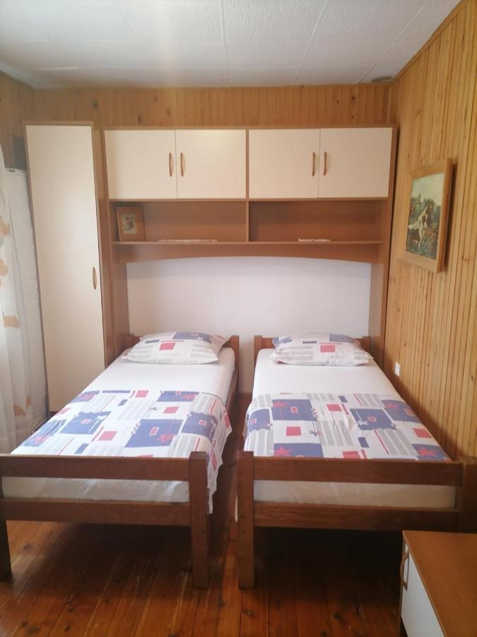 Rooms Mara Скрадин Экстерьер фото